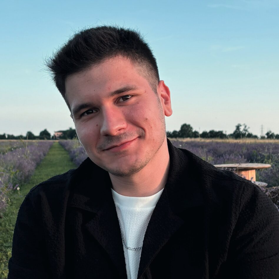 Graziano Casto Developer Relations Engineer @ Mia-Platform
